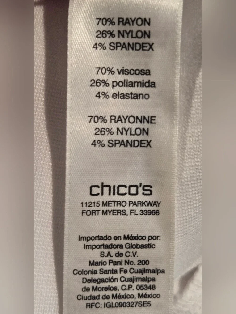 NWT Chicos Women's White Ankle Pants